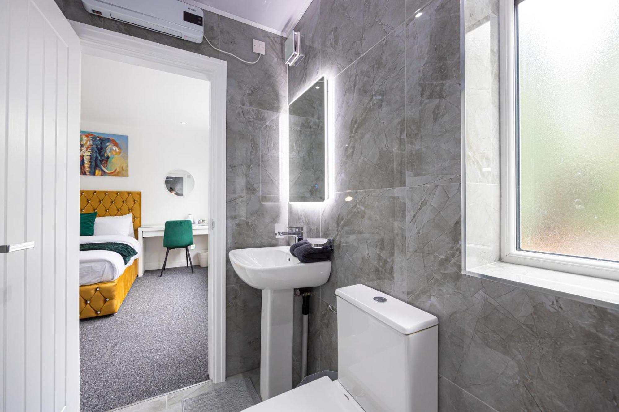 The Kent- Luxury Rooms Manchester Esterno foto