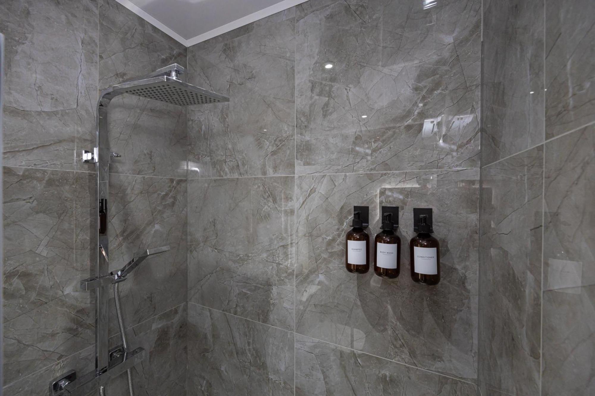 The Kent- Luxury Rooms Manchester Esterno foto